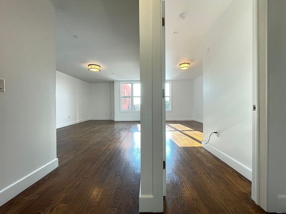 1st image of 490 Ocean Pkwy #50