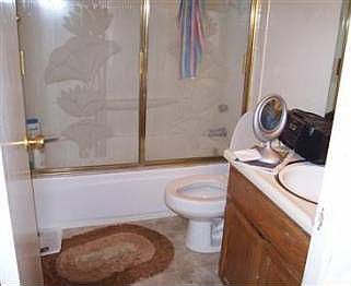 2nd image of 1065 Stanislaus Way