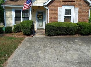 8038 S Bay Ct, Riverdale, GA 30274