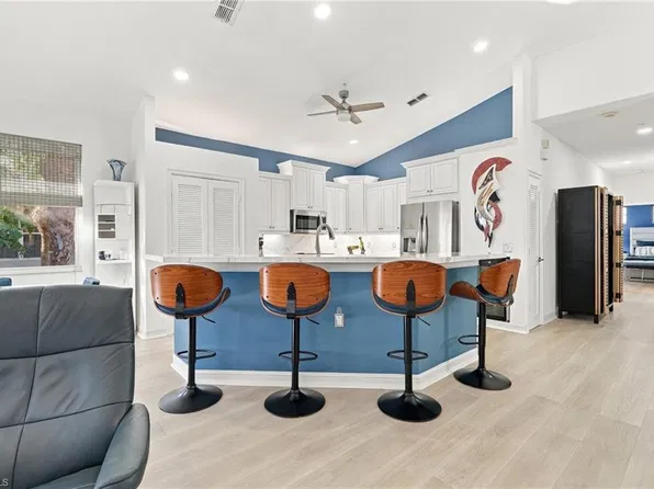 11033 Harbour Yacht CT #4, FORT MYERS, FL 33908