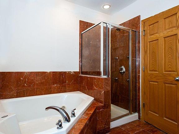 5th image of 6534 S Woodlawn Ave #2