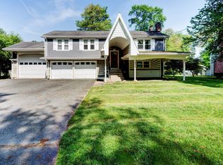 121 Harmony Rd, Bristol, CT 06010