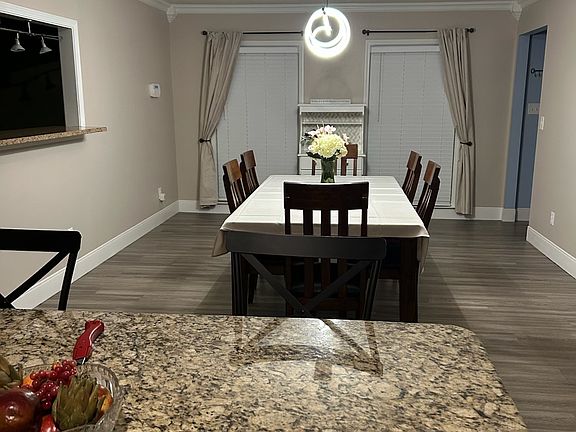 4th image of 2312 Rada Dr