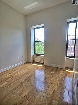 Rented by Gazal International Brokerage Group | media 38