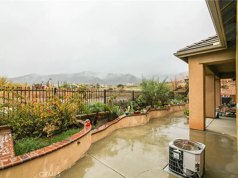 8245 Soft Winds Dr — Photo 18