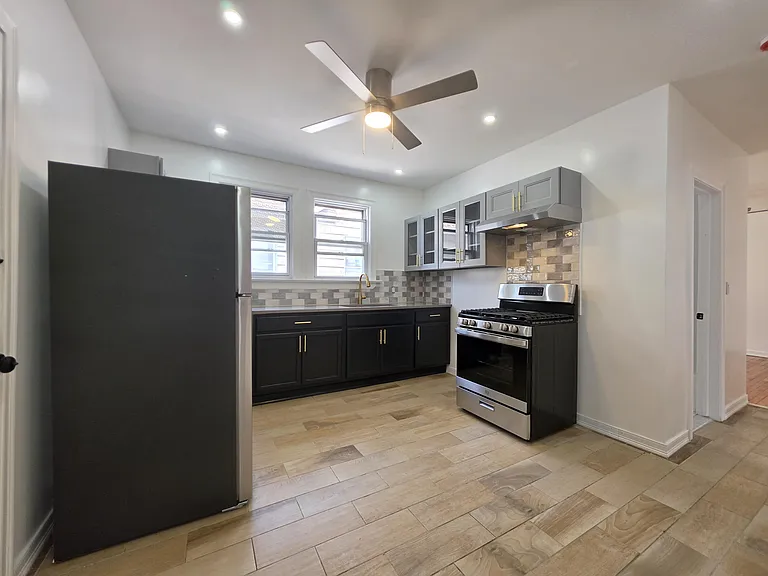 68 Prospect Ave #2 — Photo 3