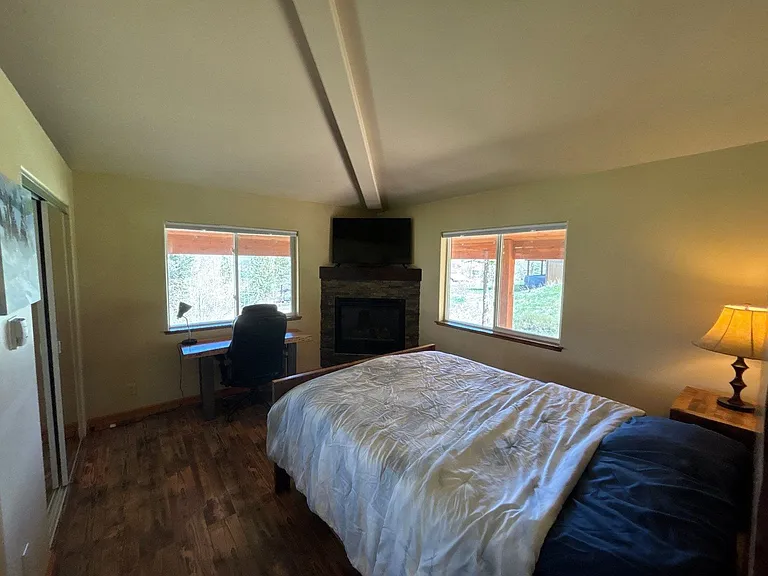 300 Blackberry Ln #2 — Photo 12