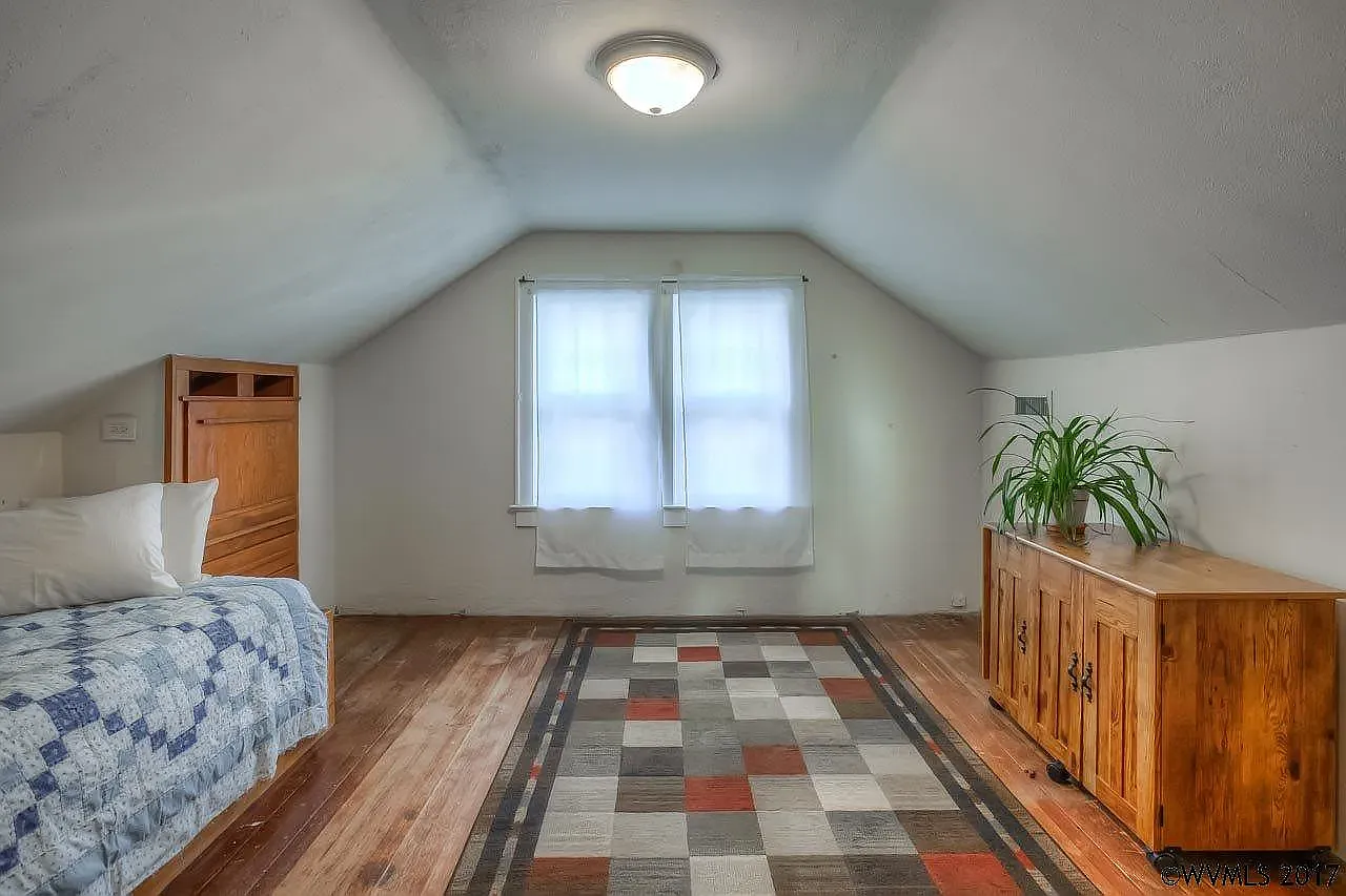 4 bed, 1276 sqft, $2,750 — Photo 3