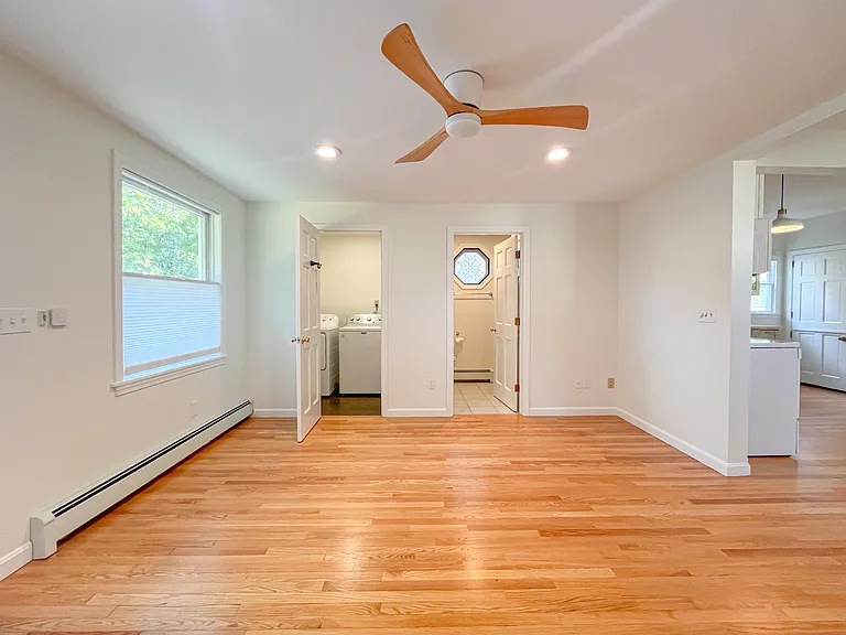 22 Crescent Ave — Photo 30