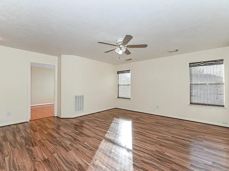11830 Hueco Tanks Dr — Photo 2