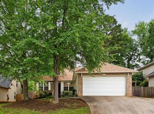 182 Riverrun Dr, Spartanburg, SC 29303