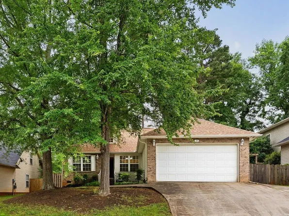 182 Riverrun Dr, Spartanburg, SC 29303