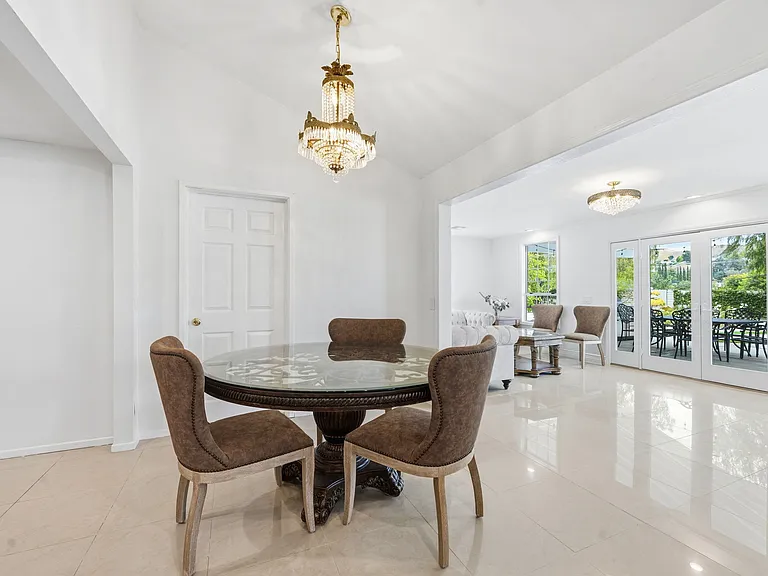 29107 Hillrise Dr — Photo 4