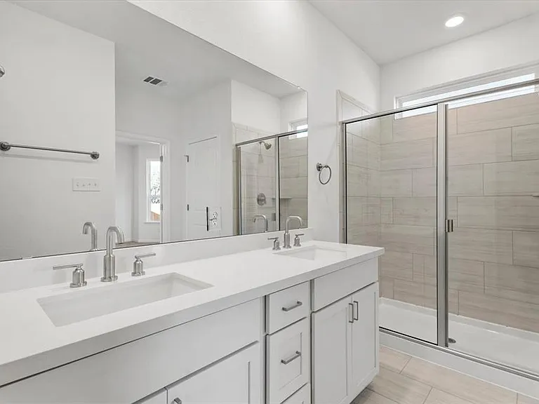 133 Green Knoll Ln — Photo 18