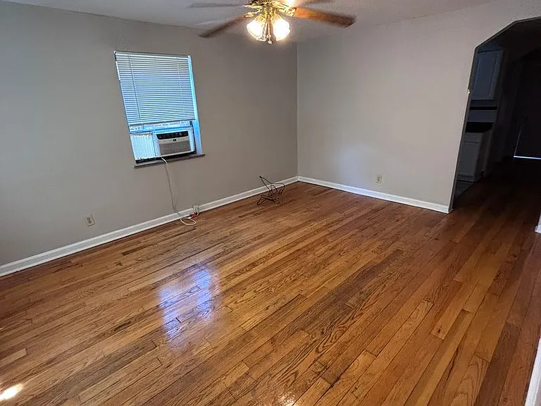 524 Riddle Crest Ln — Photo 3