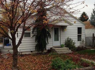 123 Kenwood St, Omak, WA 98841