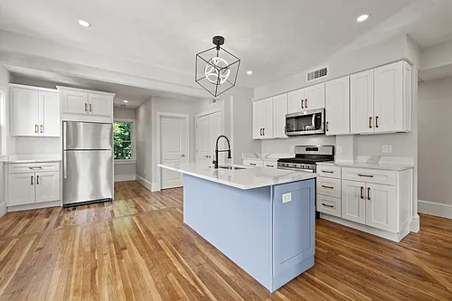580 Ashmont St #3 Photo 1