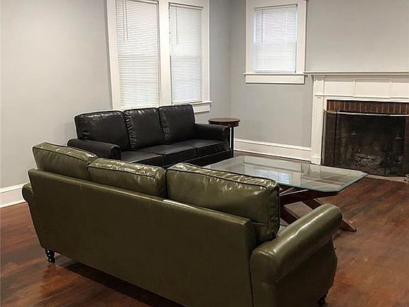 3rd image of 209 S Morro St