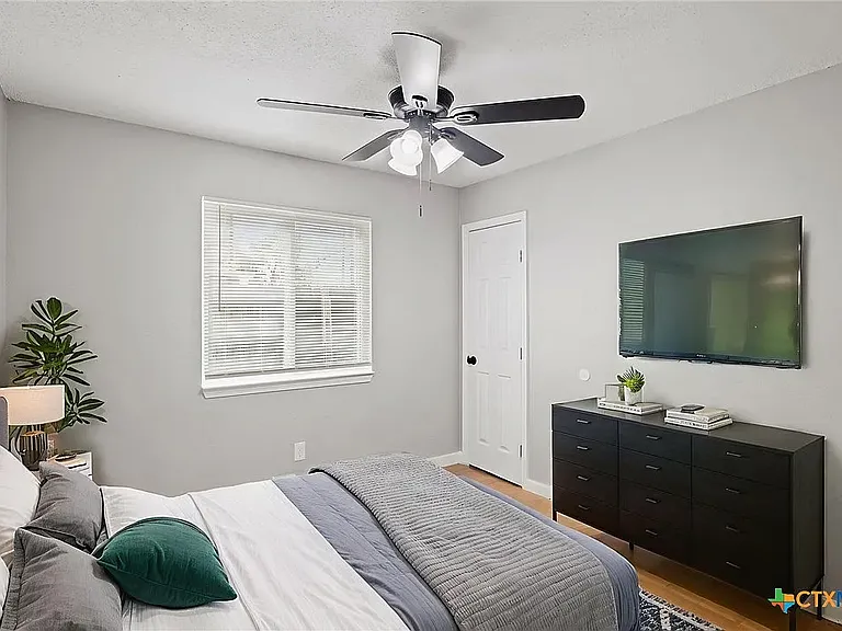 804 Antelope Trl — Photo 4