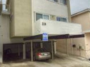 224 35th Pl, Manhattan Beach, CA 90266
