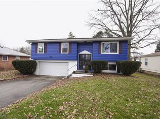 2674 Smith Rd, Akron, OH 44333