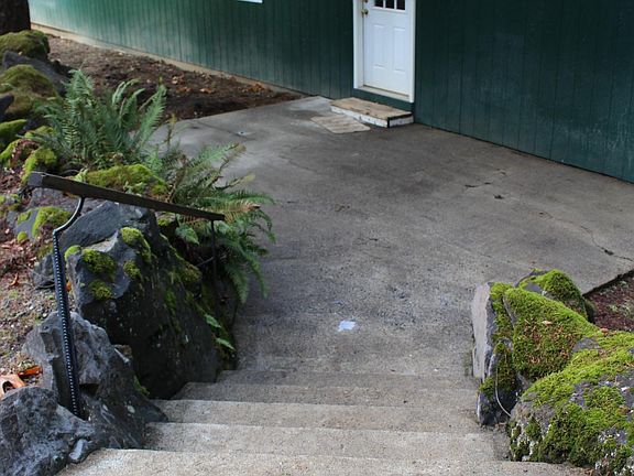2nd image of 20613 NE 242nd Ave
