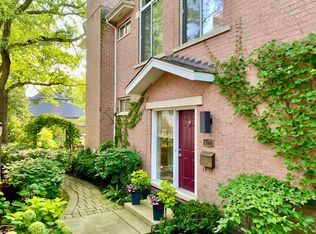 722 11th St, Wilmette, IL
