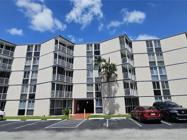 7075 NW 186th St APT C101, Hialeah, FL 33015
