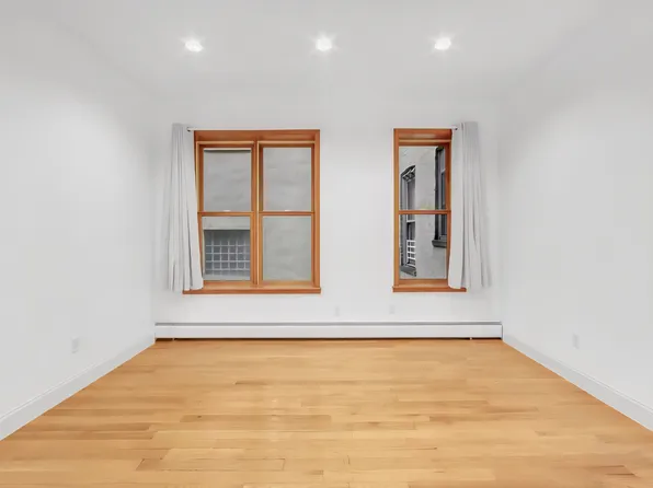 145 Prospect Park West 2G image 5 of 6