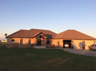 1105 47th Ave SW, Minot, ND 58701