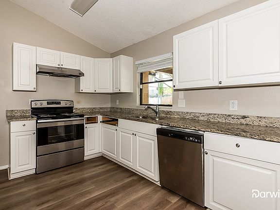 2nd image of 6543 Jarvis Rd