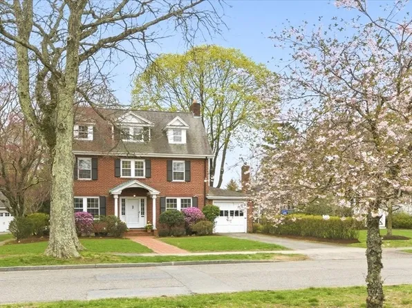 238 Harris Ave, Needham, MA 02492