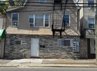 105 E Main St, Paterson City, NJ 07522