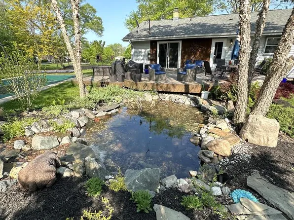 2801 South Franklin DRIVE, New Berlin, WI 53151