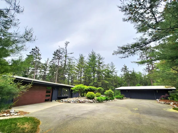 241 Dale St, Grayling, MI 49738