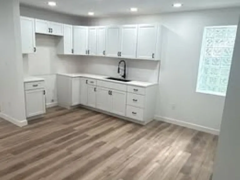 6211 Aspen Ct — Photo 3