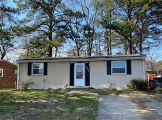1937 McCulloch Rd, Hampton, VA 23663