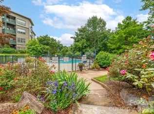 9 Kenilworth Knl #108, Asheville, NC 28805