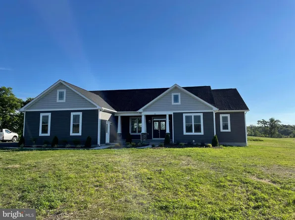 1005 Redbud Rd, Winchester, VA 22603