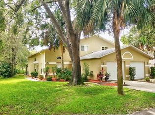 12275 Londonderry Ln, Bonita Springs, FL 34135