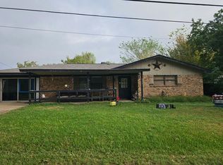 1201 Mulberry St, Teague, TX 75860