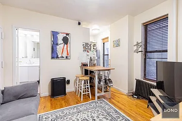 Rented by Bond New York