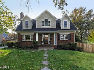 308 Walnut St, Falls Church, VA 22046