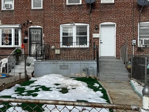 2909 Royden St, Camden, NJ 08105