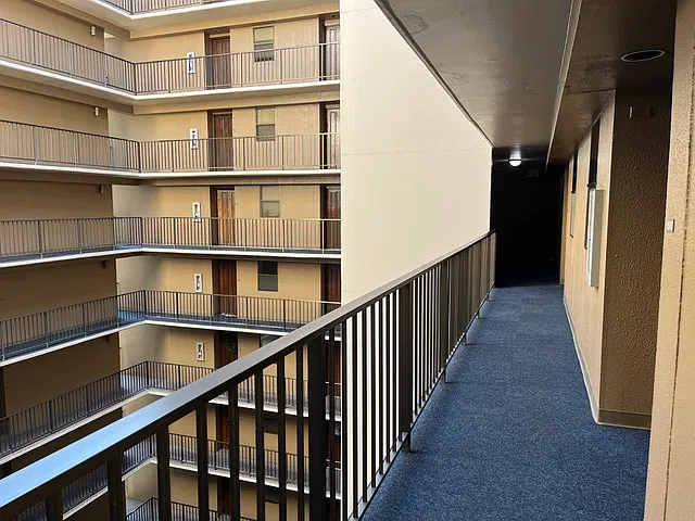 2 bed, 1067 sqft, $3,000 — Photo 4