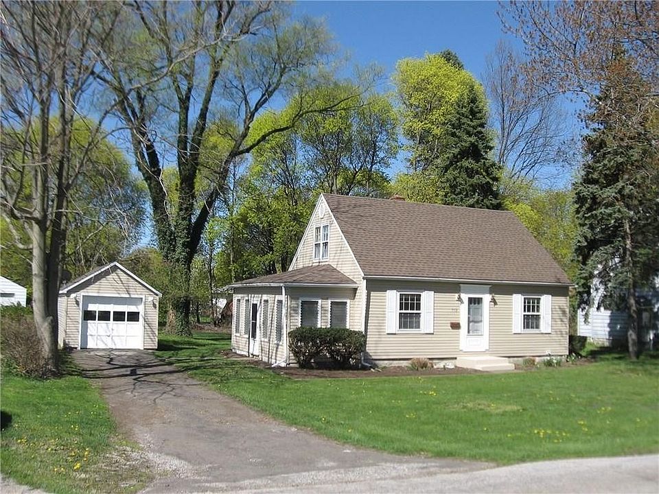 1st image of 712 Linden Ave