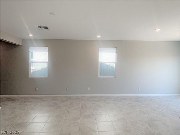 4th image of 10150 Kings Amethyst St