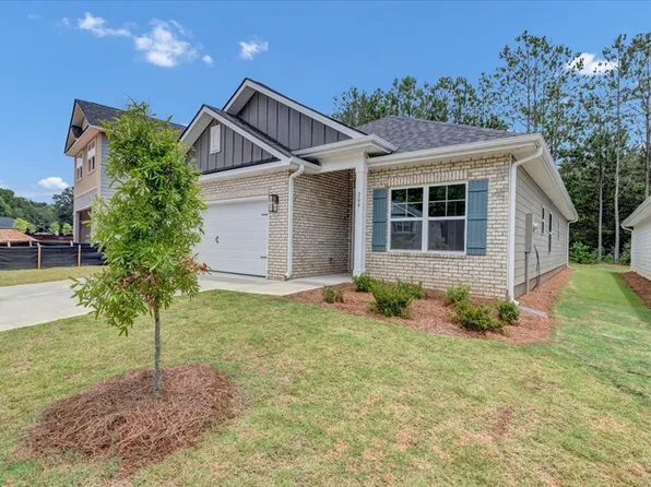 209 Laney Dr, Carrollton, GA 30117