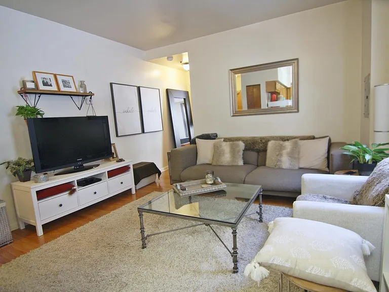 1525 Fairmount Ave #3 — Photo 4