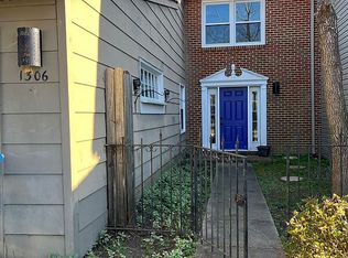 1306 Wakefield Dr, Virginia Beach, VA 23455